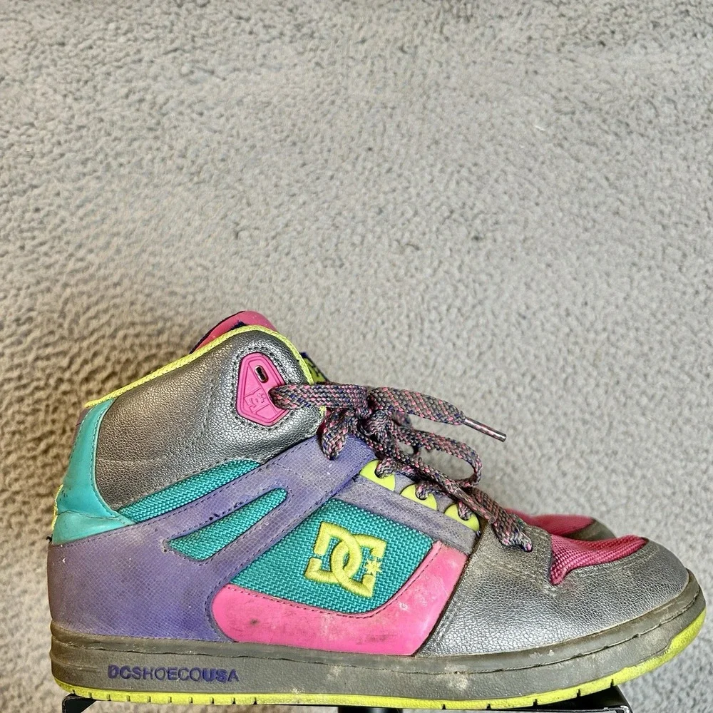 Vintage Y2K DC Shoes Women Rebound High SE Skateboard Sneakers Neon Size 10 US